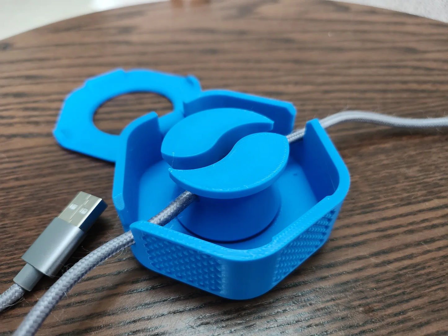 Portable Cable Organizer / Winder